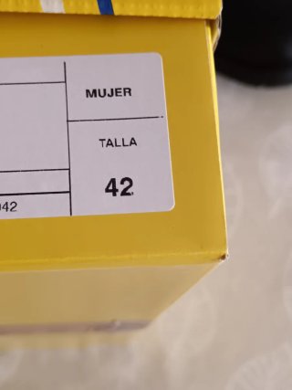 Scarpe da lavoro nere da donna