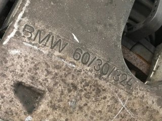 Mangueta del izquierda BMW 5 E60/E61