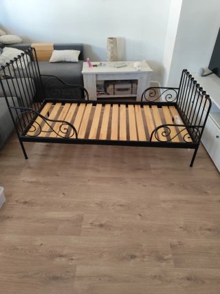 Cama Ikea de forja extensible Solo venta enpersona