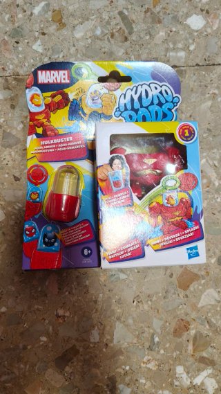Juego Marvel Hydro Bots Hulkbuster