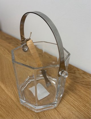 Cubitera con pinzas Zara Home