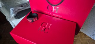 Caja y Bolsa Carolina Herrera Rojaa estrenar