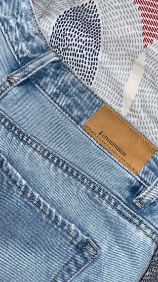 Shorts vaqueros Stradivarius Talla 38