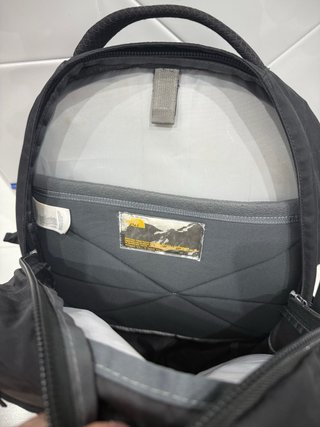 Mochila The North Face Recon 28L Negra