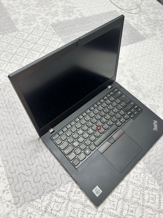 Lenovo ThinkPad L14 Gen1 Portátil