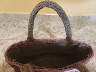 Bolso de crochet hecho a mano