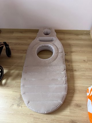Colchoneta inflable embarazada