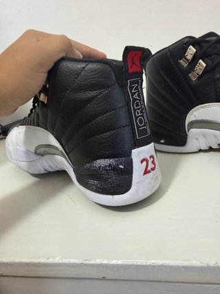Jordan 12 Negro y Rojo