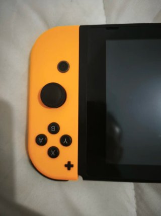Nintendo Switch con giochi e accessori