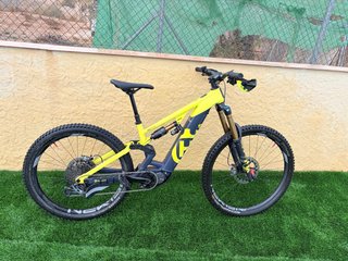 Bicicleta Eléctrica Husqvarna HC5