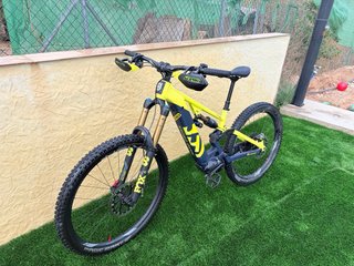Bicicleta Eléctrica Husqvarna HC5