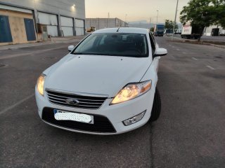 Ford Mondeo 2,0 tdci GHIA   140 cv