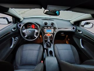 Ford Mondeo 2,0 tdci GHIA   140 cv
