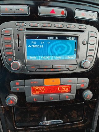 Ford Mondeo 2,0 tdci GHIA   140 cv