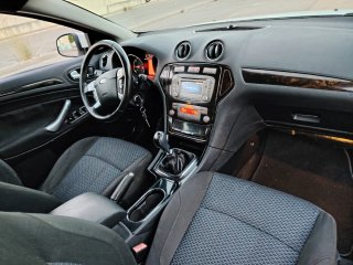 Ford Mondeo 2,0 tdci GHIA   140 cv