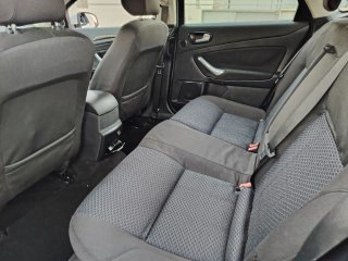 Ford Mondeo 2,0 tdci GHIA   140 cv