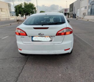 Ford Mondeo 2,0 tdci GHIA   140 cv