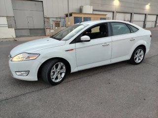 Ford Mondeo 2,0 tdci GHIA   140 cv