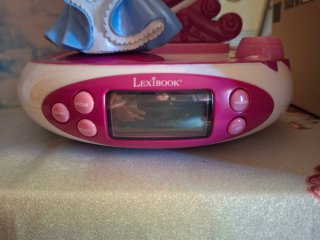 Radio Proyector Luz Música Alarma Cenicienta Lexib