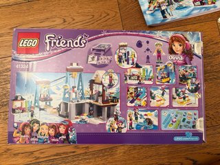 LegoFriends 41324 Ski lift del villaggio invernale