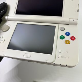 New Nintendo 3DS XL Animal Crossing con scatola