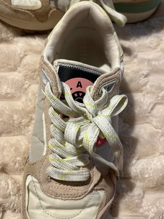 Tenis Bimba y Lola Talla 36