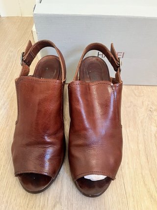Sandalias Hakei Piel Marrones Talla 39