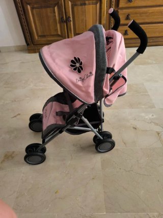 Carrito de muñecas rosa y gris
