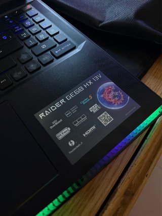 Portátil Gaming MSI Raider GE68HX 13VF