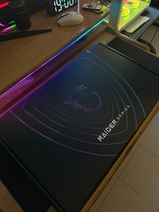 Portátil Gaming MSI Raider GE68HX 13VF