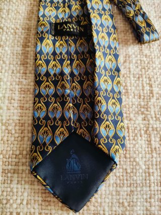 Corbata Lanvin azul y dorada