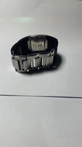 Reloj Guess Mujer Cuadrado Bisel Brillante