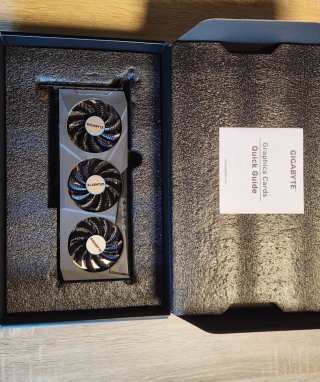 Gigabyte RX 6600 8GB Tarjeta Gráfica