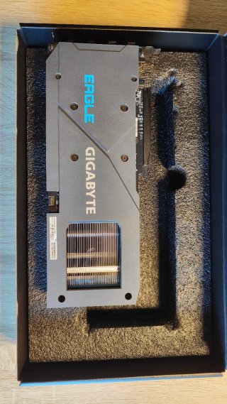 Gigabyte RX 6600 8GB Tarjeta Gráfica