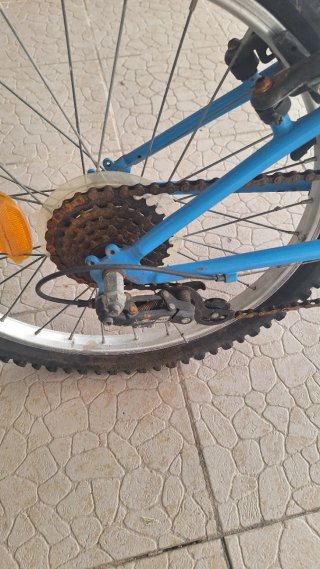 Bicicleta infantil azul