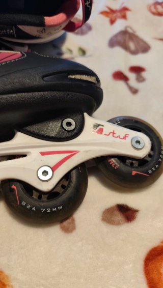 Patines negros y fucsia talla 35-38