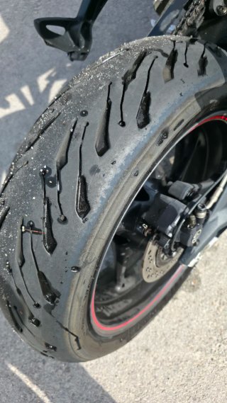 Triumph Street Triple 2015 Roja