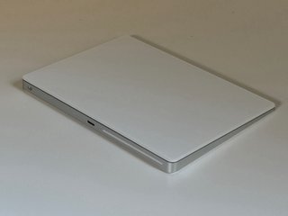 Apple Magic Trackpad 2 - A1535 - Mac / iMac / iPad