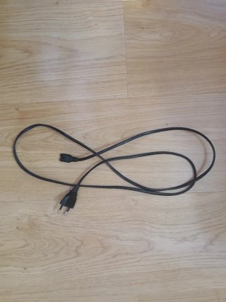 PS4 (PlayStation 4) Negra + Mando