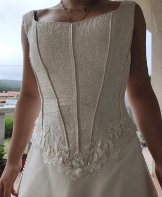 Vestido de novia vintage corte A con corset