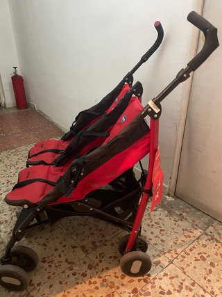Carrito Chicco Echo Doble Rojo súper practico