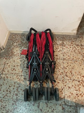 Carrito Chicco Echo Doble Rojo súper practico