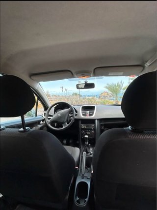 Peugeot 207 2009