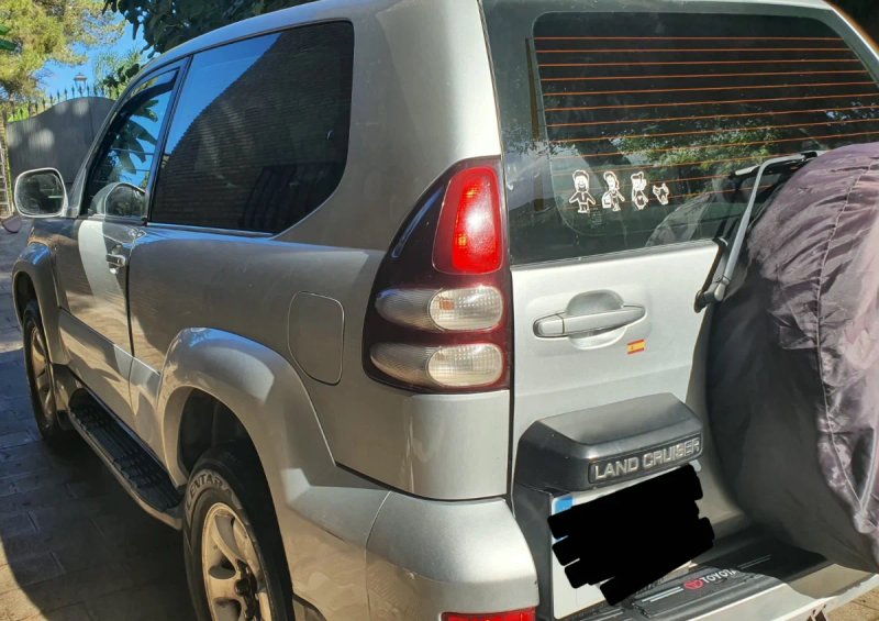 Toyota Land Cruiser 2003 - foto 1