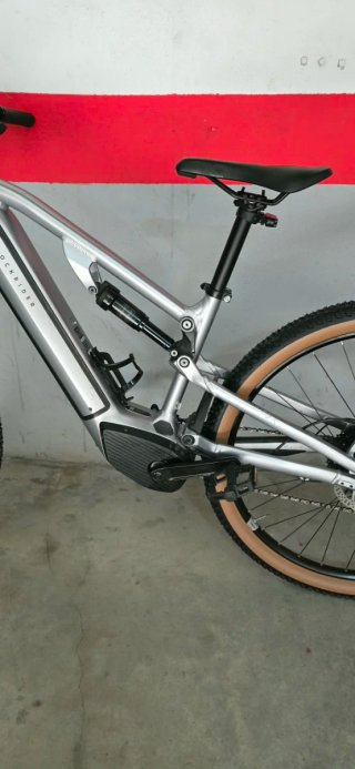 Bicicleta eléctrica Rockrider E-Expl 500S