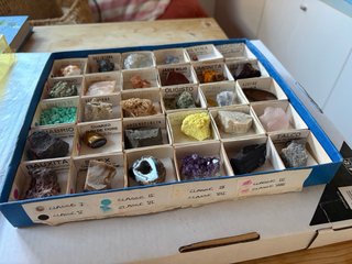 Collezione di minerali e pietre preziose