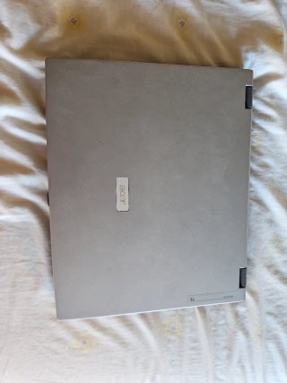 Portátil Acer TravelMate 291LMI, mouse e altoparlanti