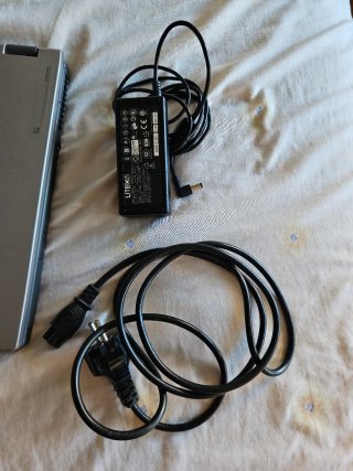 Portátil Acer TravelMate 291LMI, mouse e altoparlanti