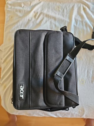 Portátil Acer TravelMate 291LMI, mouse e altoparlanti