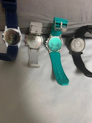 Set 4 Relojes Colección